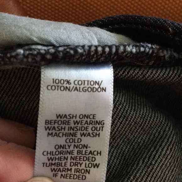 🌻LOFT Riviera Jean Shorts with pockets. Size 4. - Picture 5 of 7